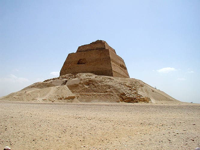 Egyptian Pyramids: The Complete Guide to How, Why, and Who Built Them
